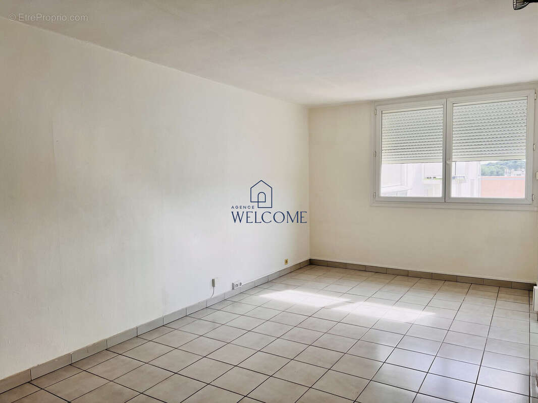 Appartement 64 m² à Bagnols-Sur-Ceze  - photo 6