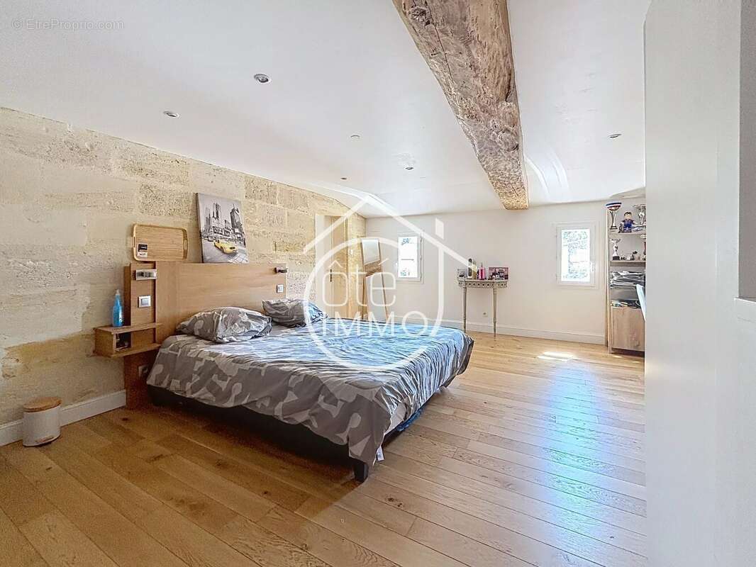 Saint Emilion : Maison Girondine en pierre avec piscine et Gîte - photo 13