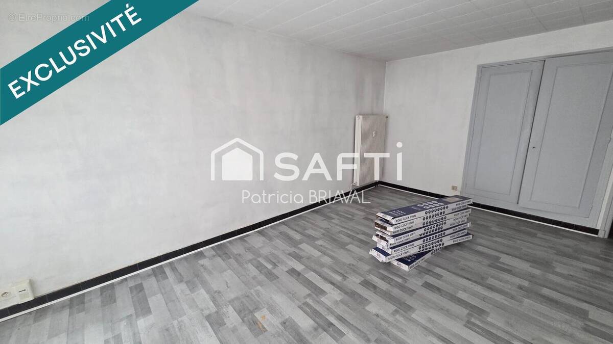 Photo 1 - Commerce à HENIN-BEAUMONT