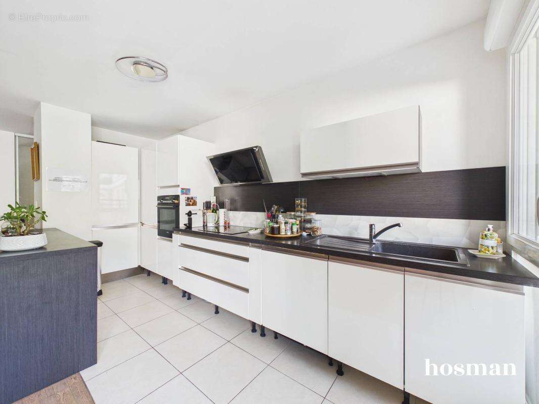 Appartement à LE PLESSIS-ROBINSON