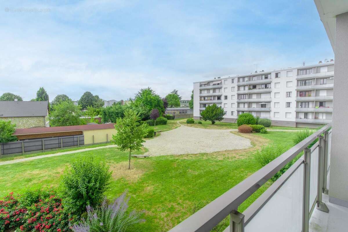 Photo 2 - Appartement à BOIS-D'ARCY