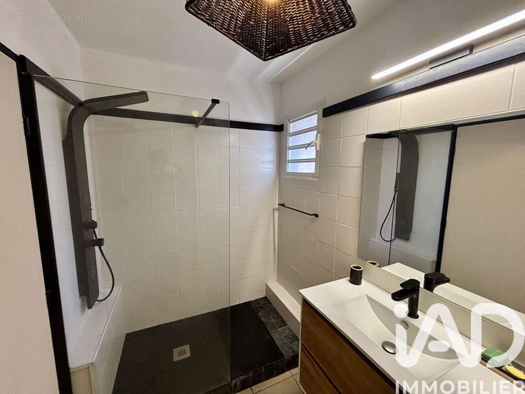 Photo 4 - Appartement à SAINT-PIERRE