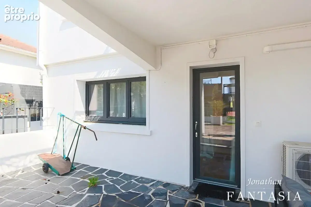 LA MAXE – Maison familiale de 230 m² au sol avec piscine chauffée et généreux espaces extérieurs - photo 52