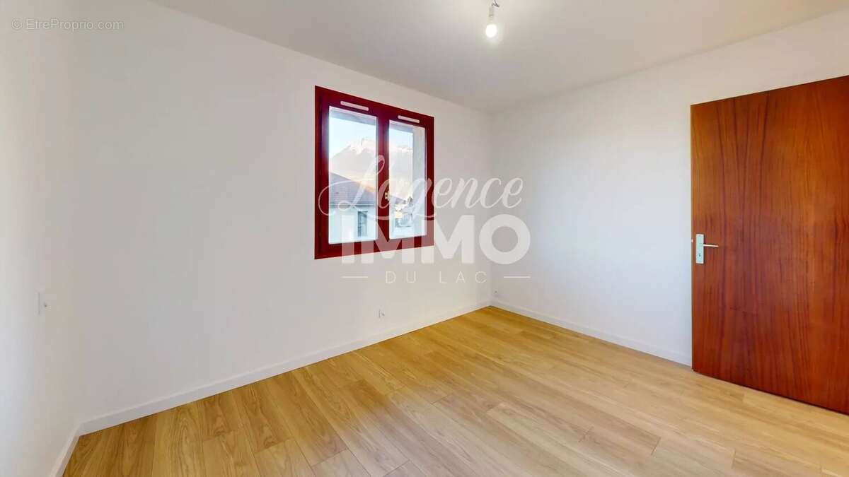 Appartement à SAINT-JORIOZ