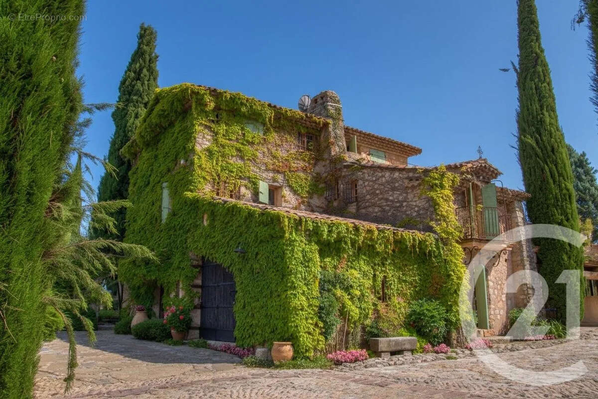 Maison à GRASSE