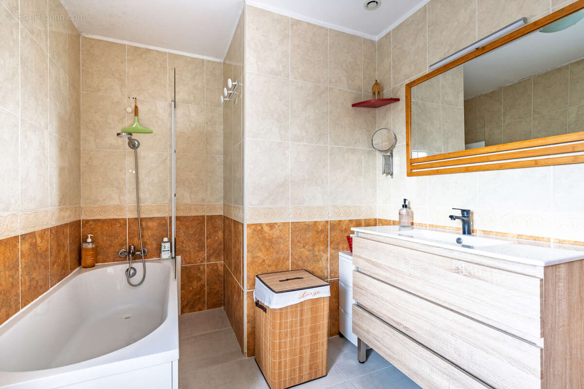 Maison à SAINT-JEAN-DE-MARSACQ