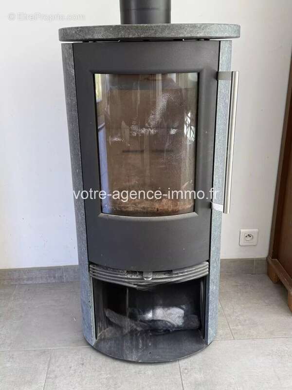 Maison à SAINT-JEANNET