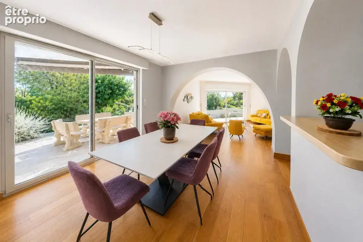 Maison de 10 pièces de 282 m² à Bourg-de-Visa - photo 14