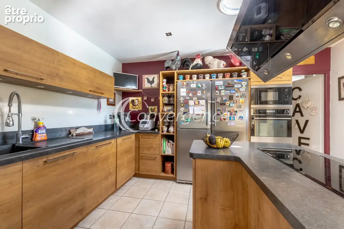 Maison plain-pied - 4 chambres - 2 garages - Piscine - photo 6