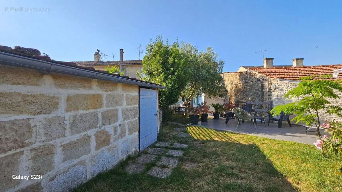 Maison 106 m² à Niort  - photo 8