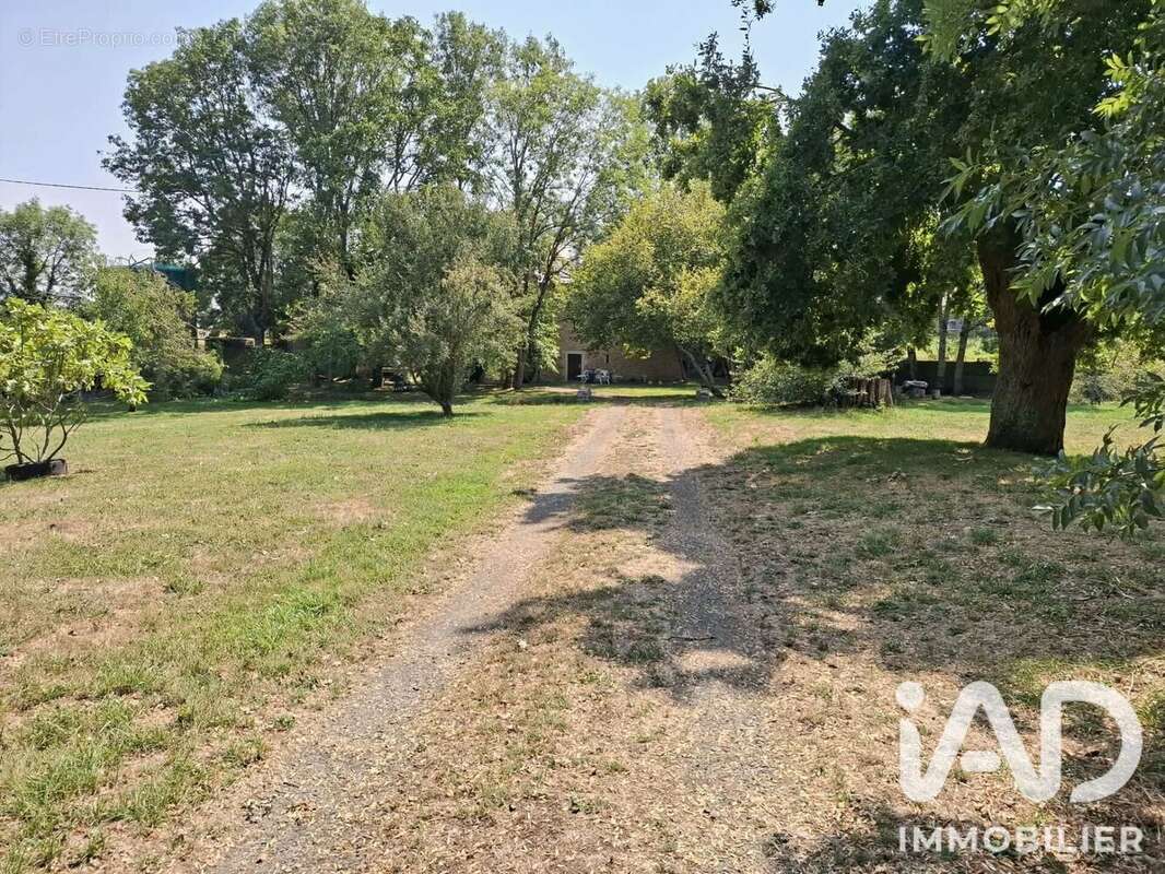 Maison 96 m² à Saint-Remy-De-Sille  - photo 4