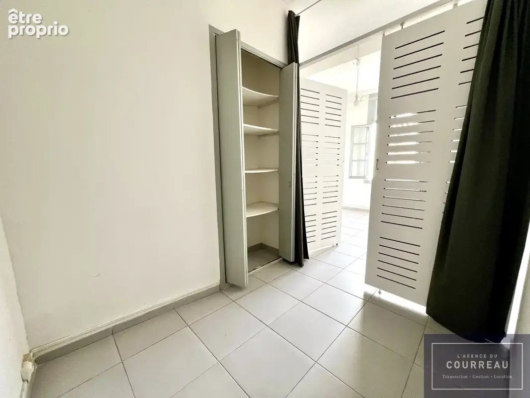 Montpellier Écusson F1 bis de 38 m2 - photo 5