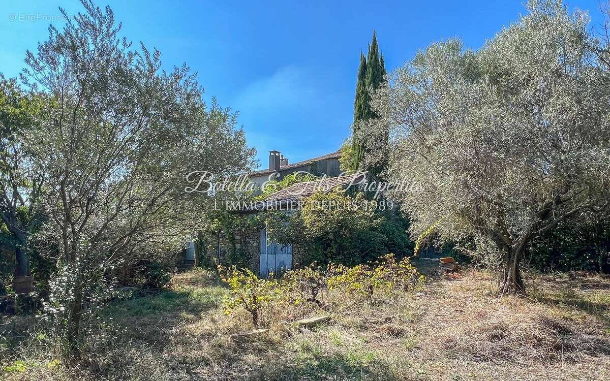 Maison à GOUDARGUES