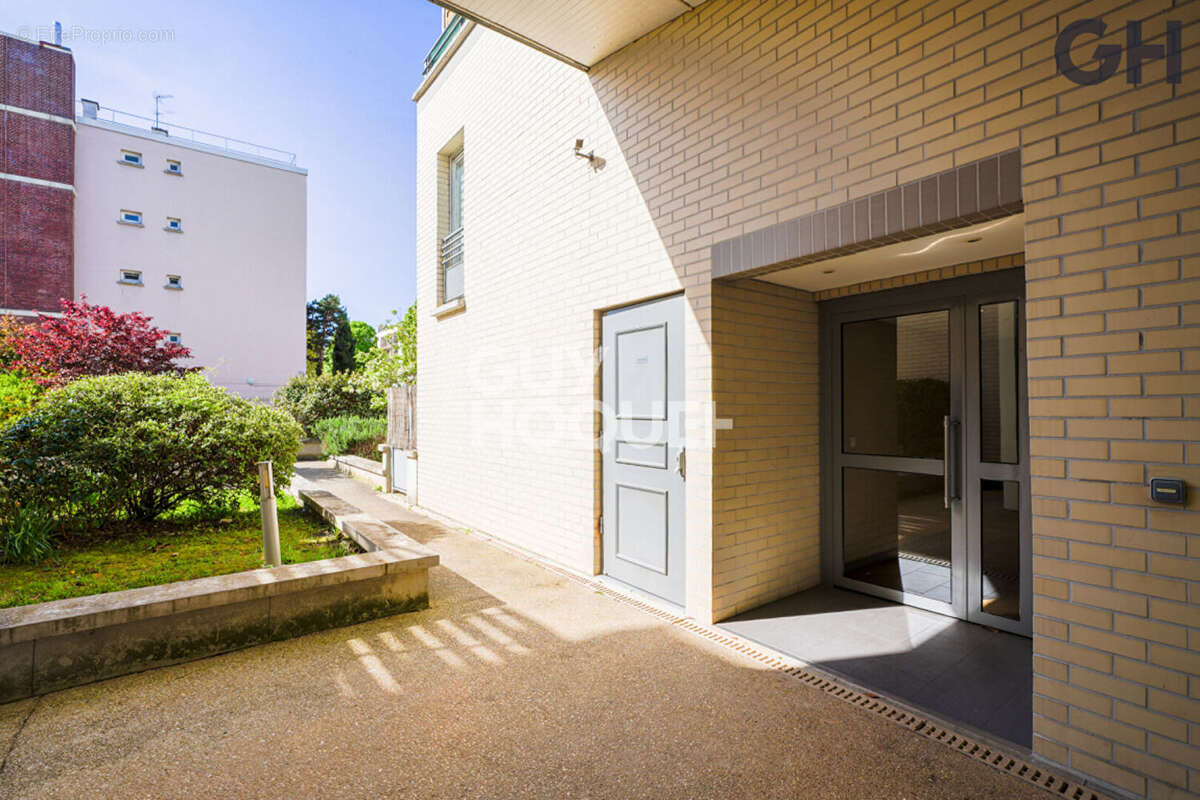 Appartement à JUVISY-SUR-ORGE