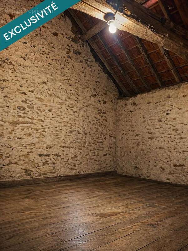 Maison 67 m² à Saint-Aubin-De-Locquenay  - photo 5