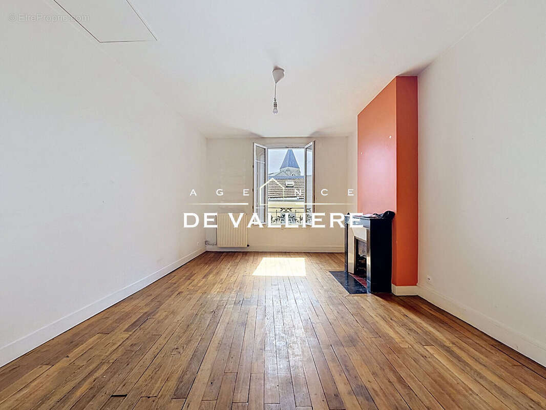 3P 51m² centre ville - photo 5