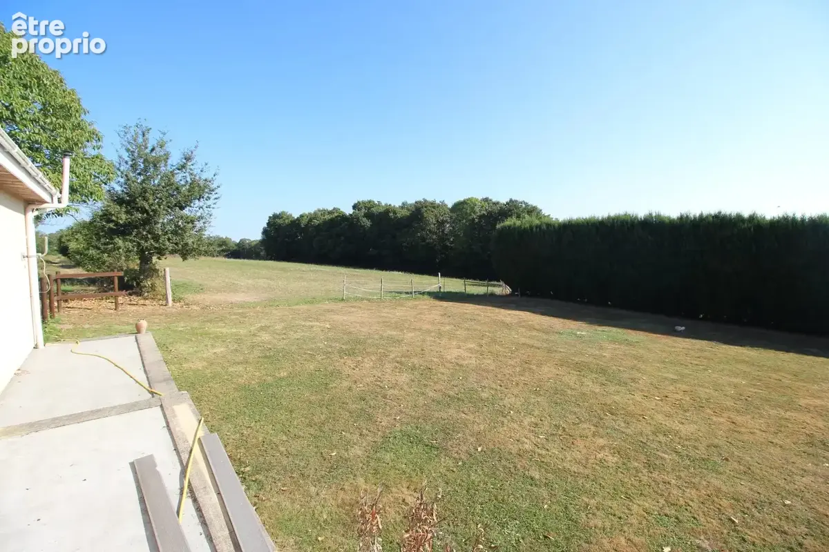 Maison de 3 chambres avec piscine, 6 hectares de terrain et installations équestres - photo 10