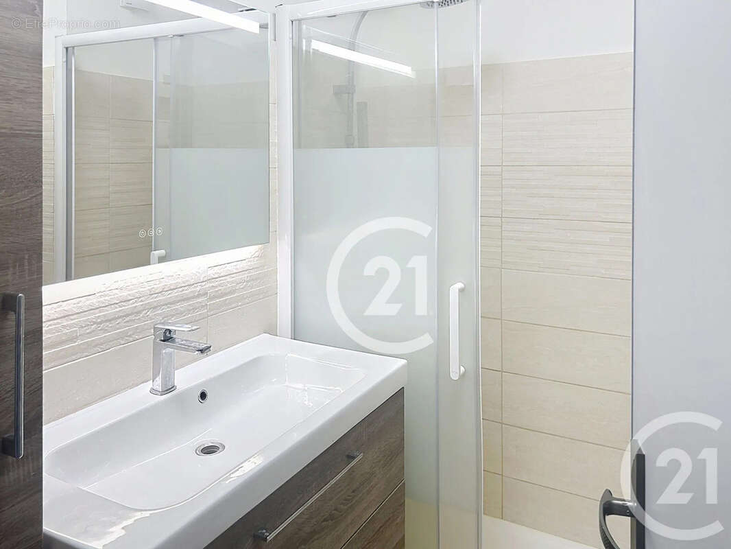 Appartement 47 m² à Saint-Cyprien  - photo 6