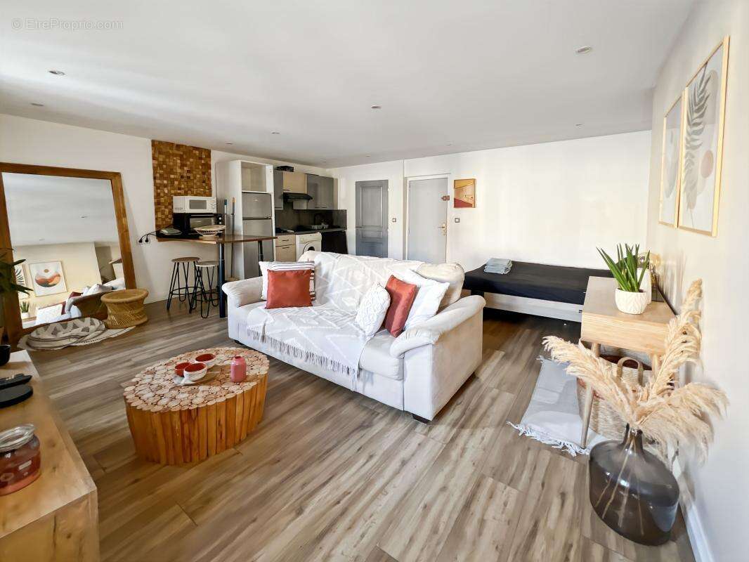 Appartement à FREJUS