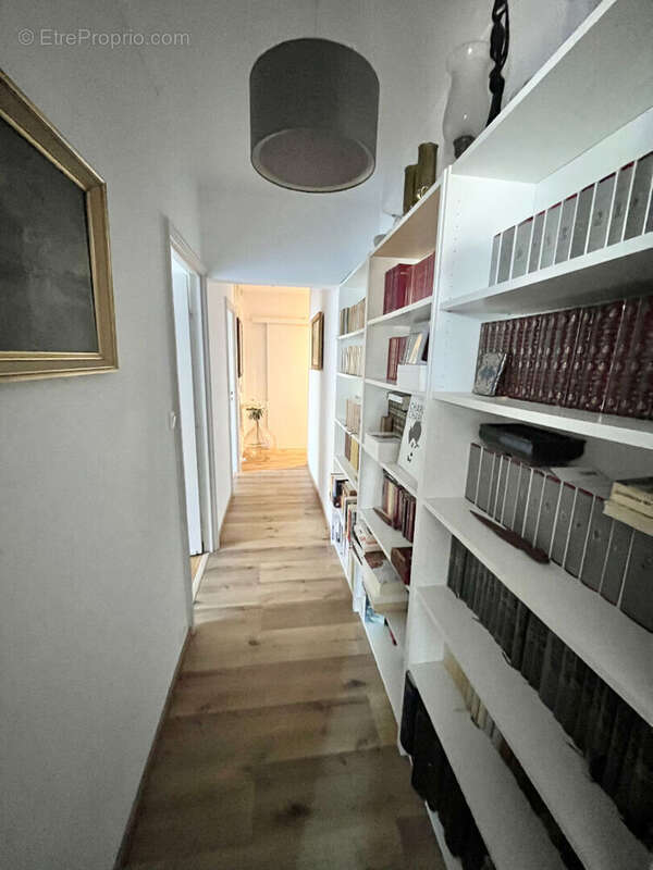 Appartement à SAINT-CYR-SUR-LOIRE