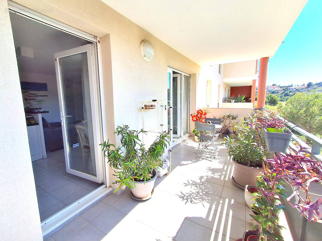 Appartement à SEPTEMES-LES-VALLONS