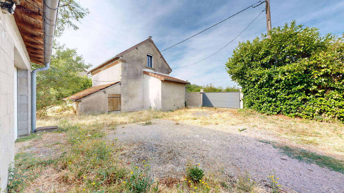 Ensemble immobilier - Saint Menoux - photo 11