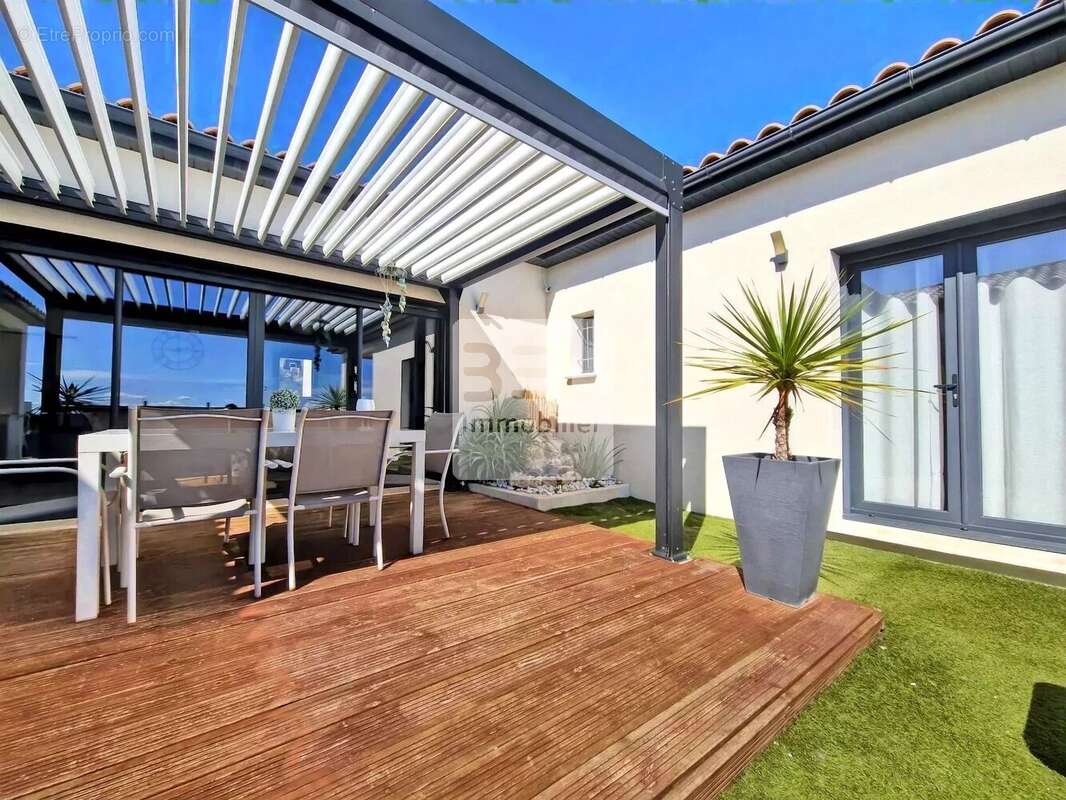 Maison à ROCHEFORT-DU-GARD