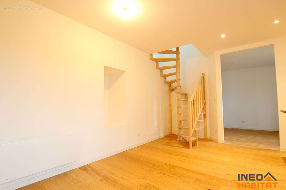 Appartement à PONT-PEAN