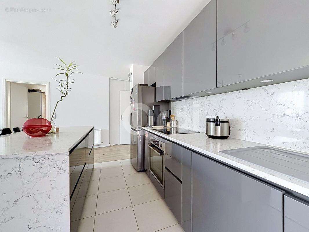 Appartement à BRY-SUR-MARNE