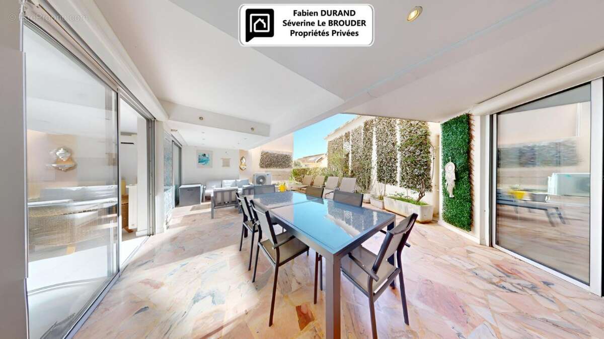 Appartement à CANNES