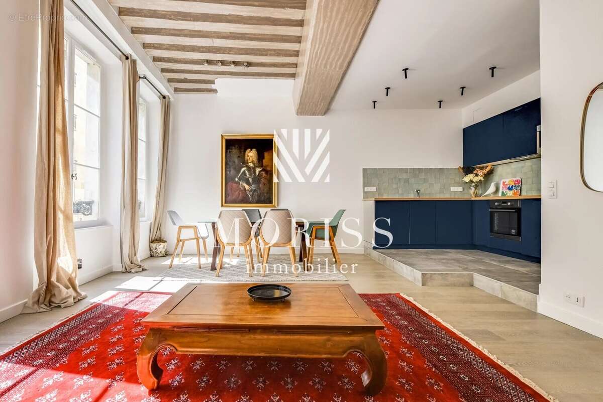 Appartement à PARIS-4E
