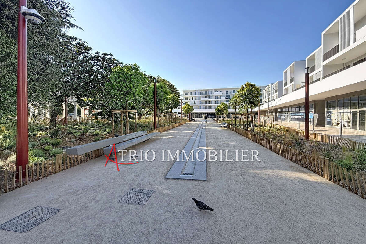 Appartement à SAINT-LAURENT-DU-VAR