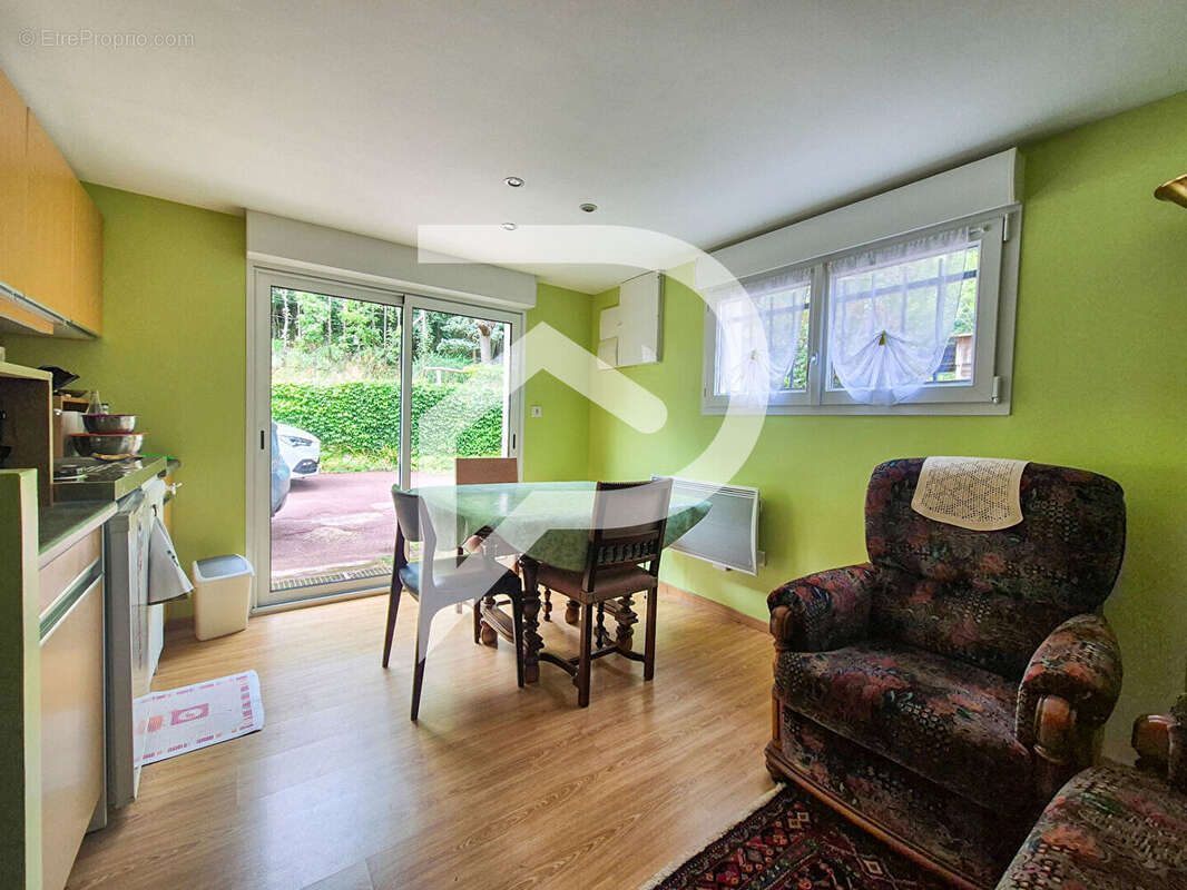 Maison à BOISSETTES