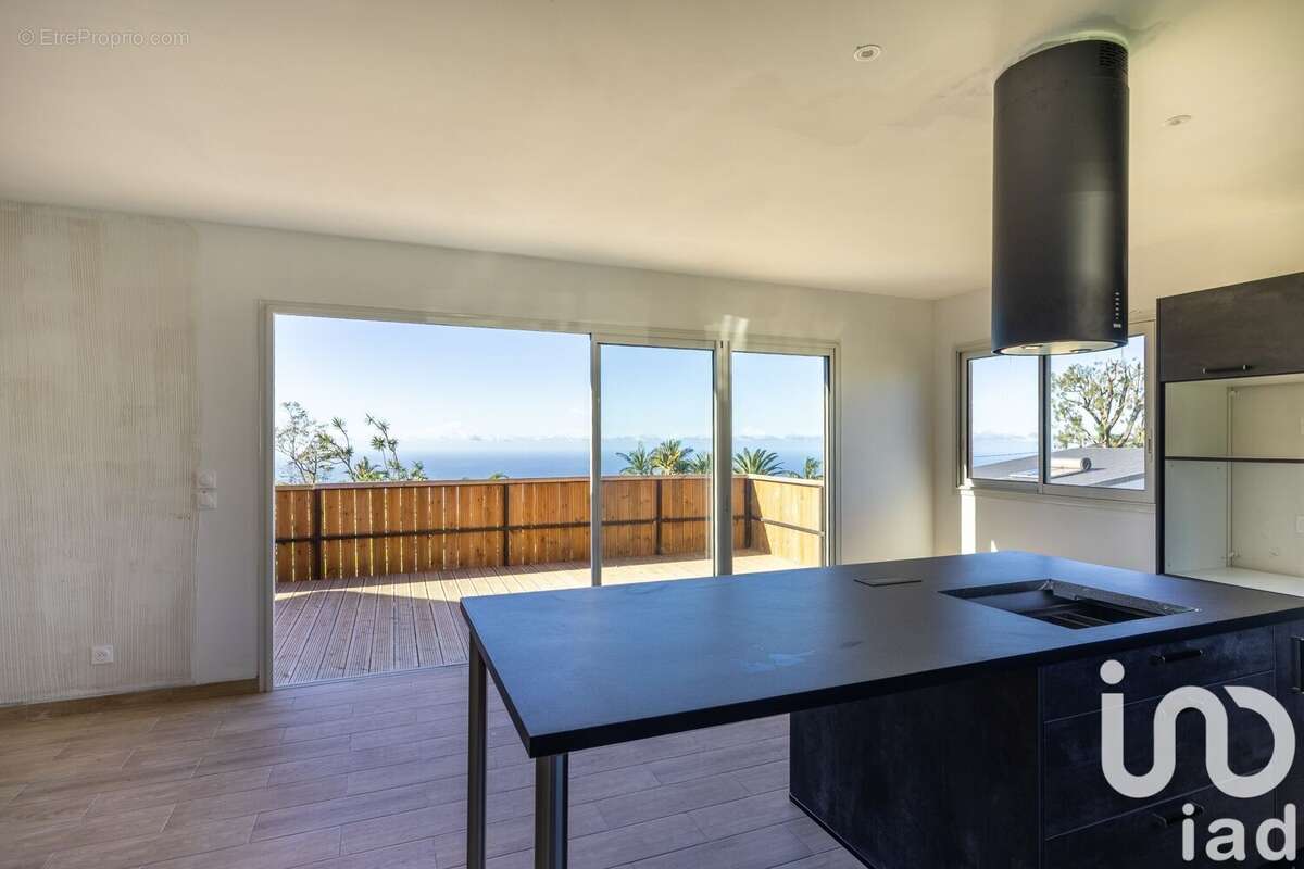 Photo 4 - Maison à LES AVIRONS