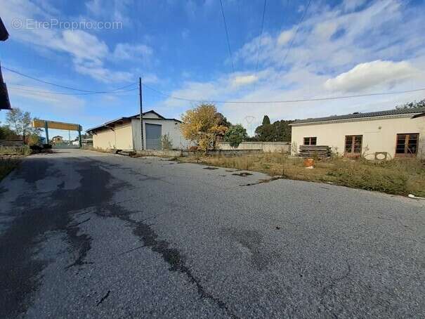 Commerce à PORTET-SUR-GARONNE