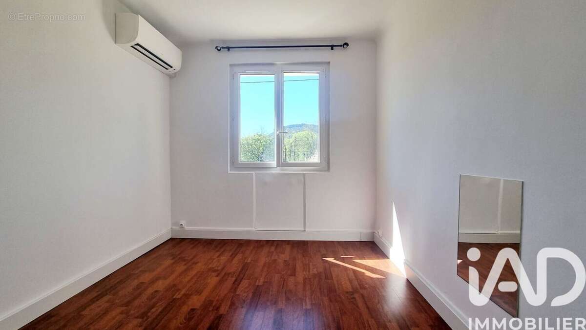 Photo 7 - Maison à TOURVES