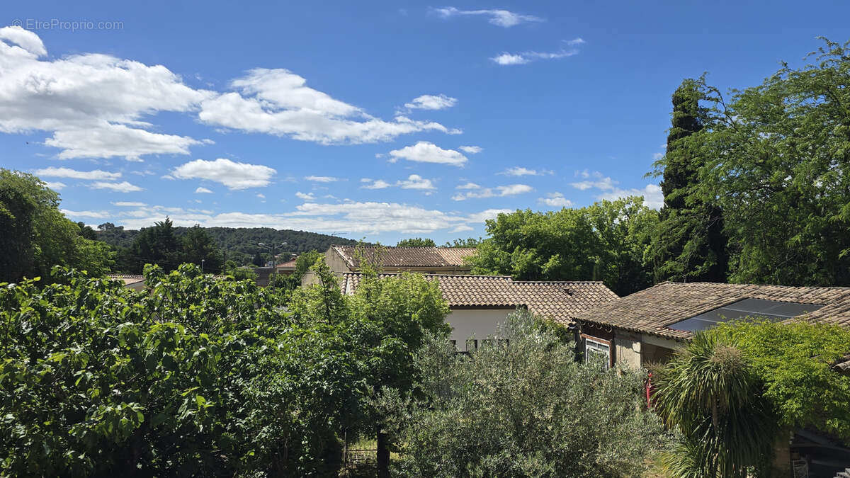 Maison à CAVEIRAC