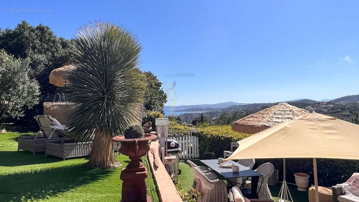 Appartement à LES ISSAMBRES