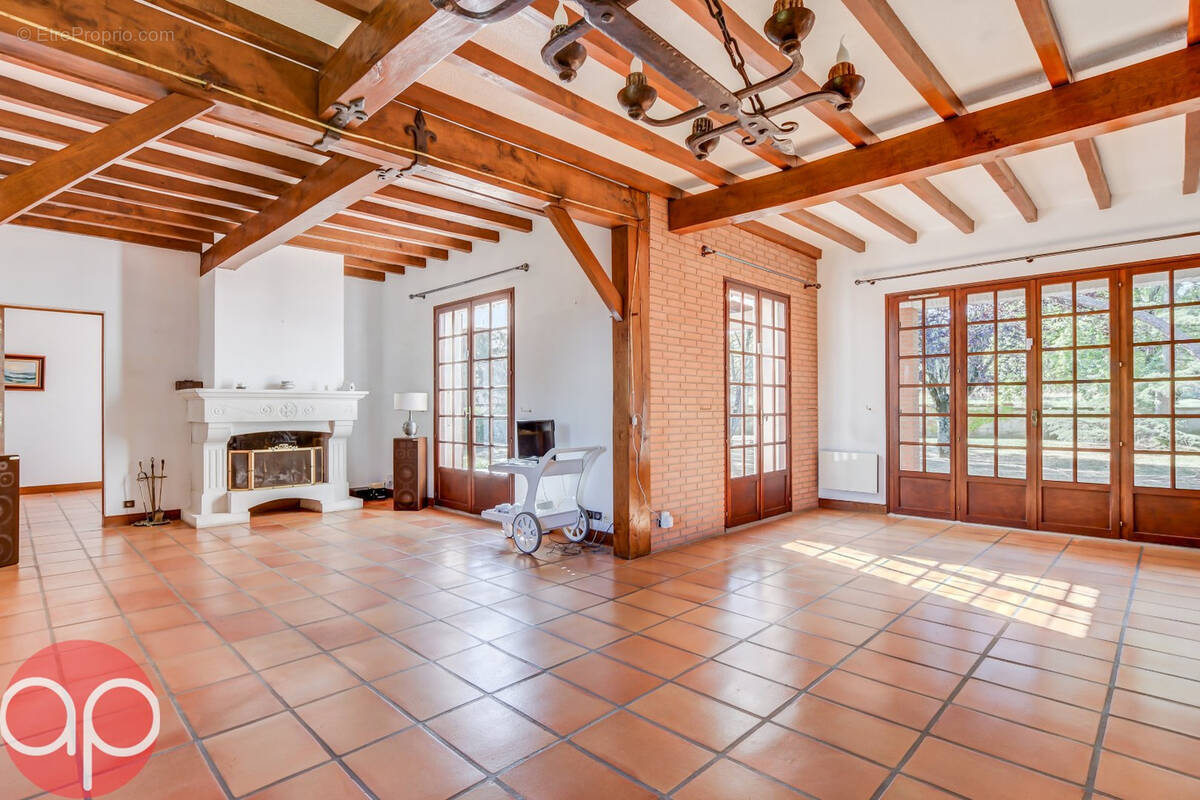 Maison à FLOURENS