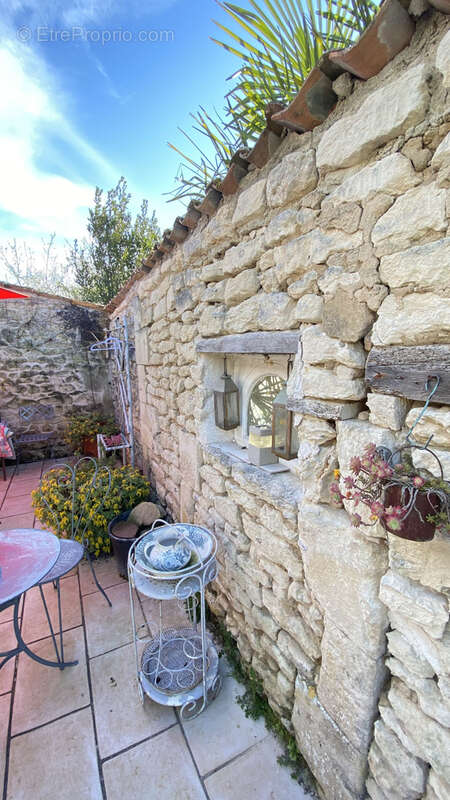 Maison à BOUTENAC-TOUVENT