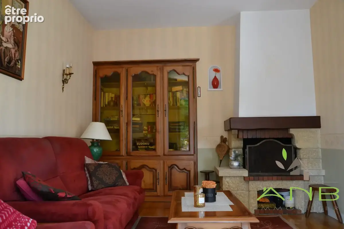 Maison 6 pièces 133 m² à vendre à Ruelle-Sur-Touvre (16600) - photo 3