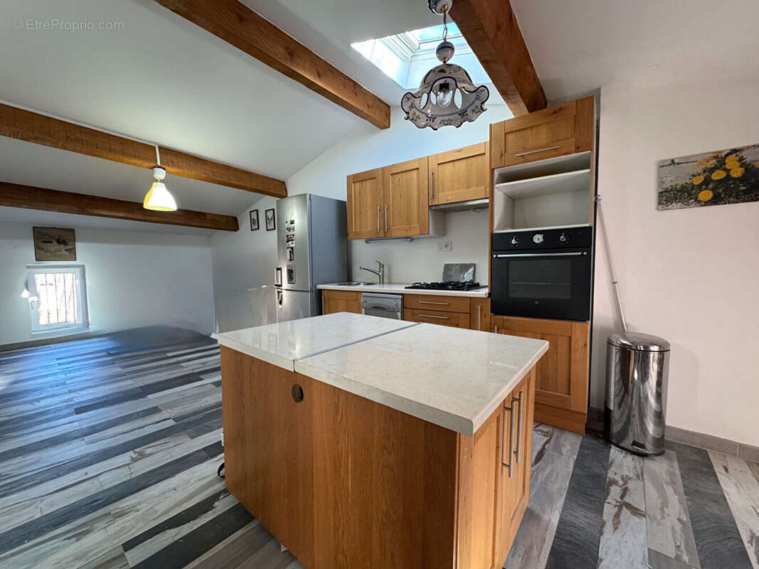 Appartement à GANGES