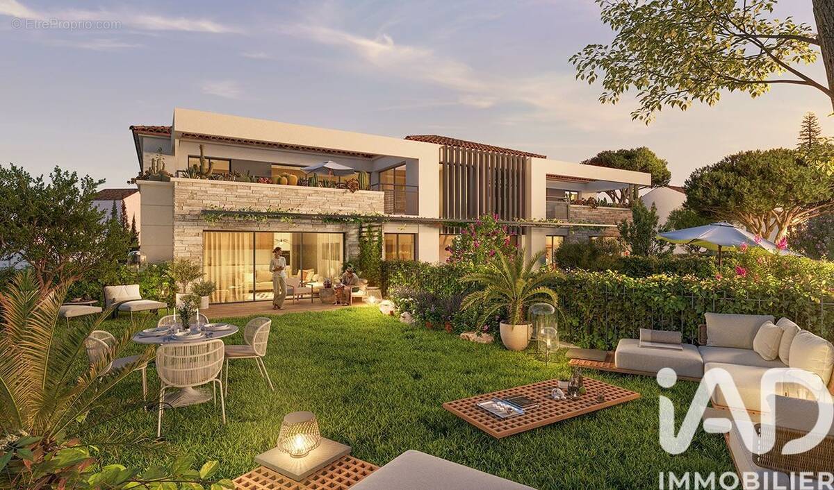 Photo 1 - Appartement à SIX-FOURS-LES-PLAGES