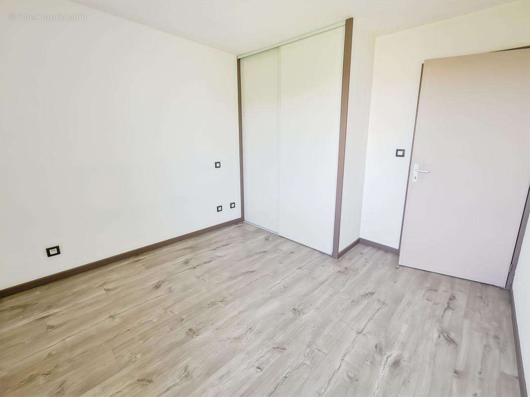 Appartement à PLAISANCE-DU-TOUCH