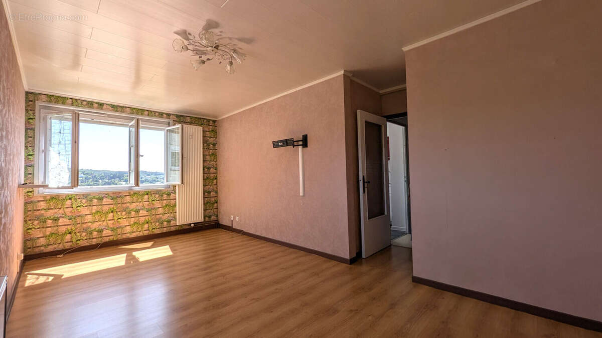 Appartement à LONS-LE-SAUNIER