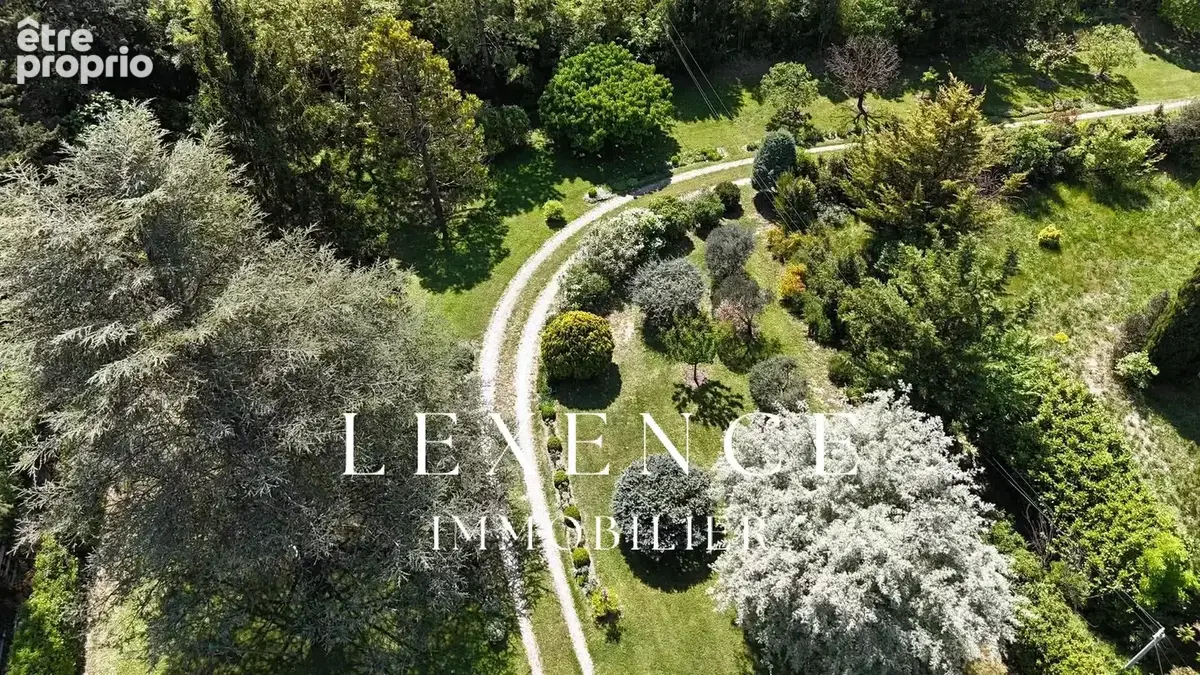 Maison à Célony de 129m² avec jardin, garage, cuisine d'été, serre, atelier - photo 27