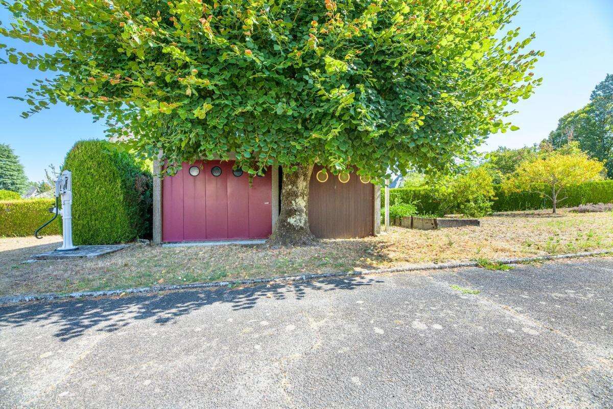 Maison de 6 pièces de 140 m² à Bléré - photo 25