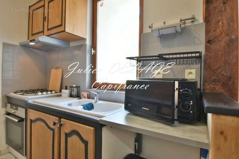 Appartement à SAINT-CLEMENT-SUR-DURANCE