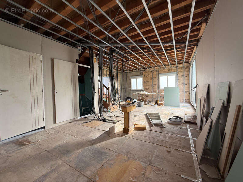 Maison à SAINTE-DODE