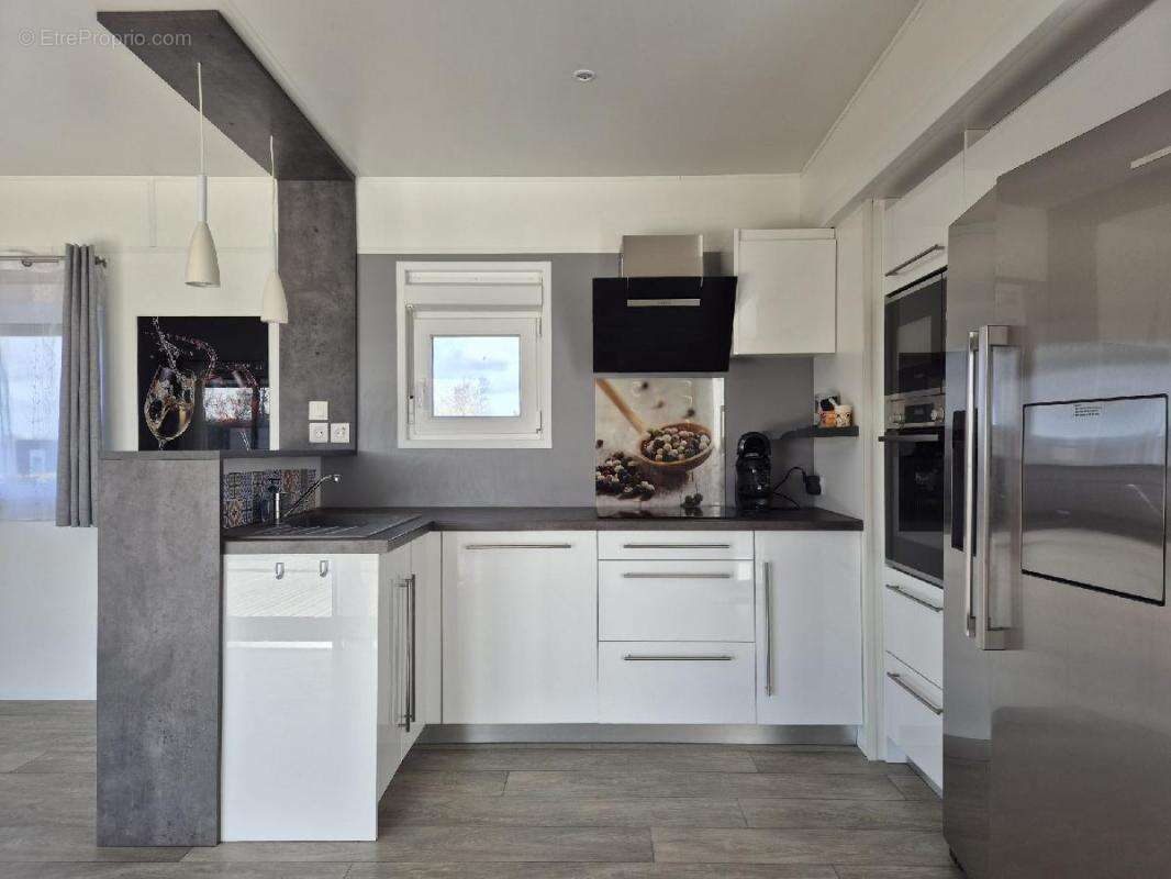 Maison à SAINTE-FOY